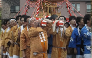 青森県　むつみこし祭り